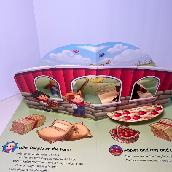 Vintage Fisher Price Little people Farm Pop Up Book With Sounds WORKING Eddie - Picture 3 of 8